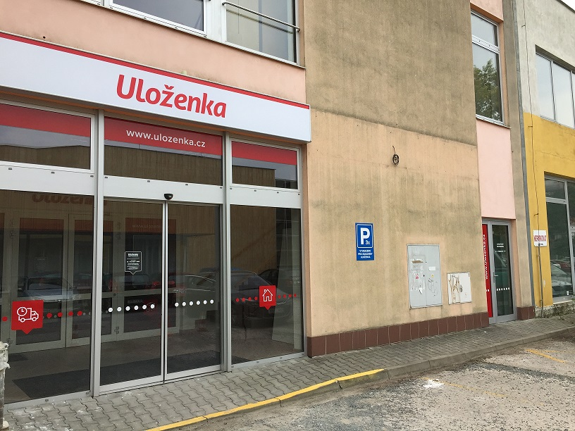 Pobočka Pardubice, třída Míru 112 Pobočka Pardubice, třída Míru 112