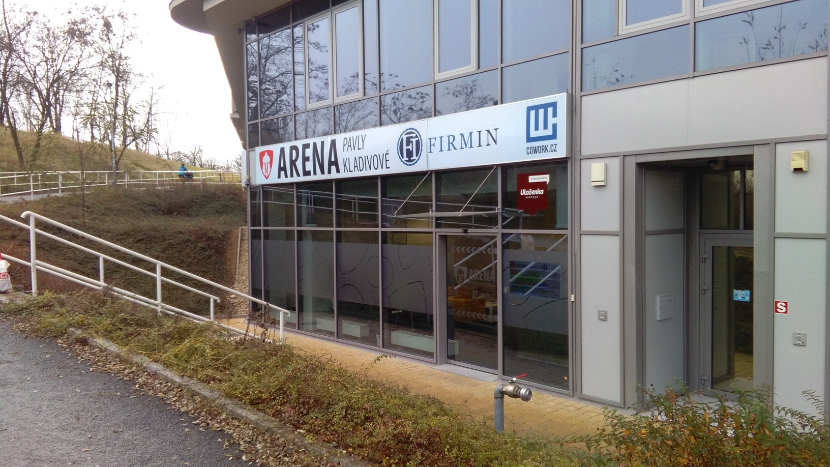 Pobočka Praha 5, V zářezu 902/4 (tělocvična ARENA) Pobočka Praha 5, V zářezu 902/4 (tělocvična ARENA)
