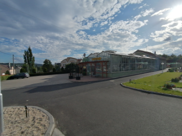 Pobočka Karlovy Vary, Jáchymovská 49 (Flora Centrum Mráz s.r.o.- Bohatice) Pobočka Karlovy Vary, Jáchymovská 49 (Flora Centrum Mráz s.r.o.- Bohatice)