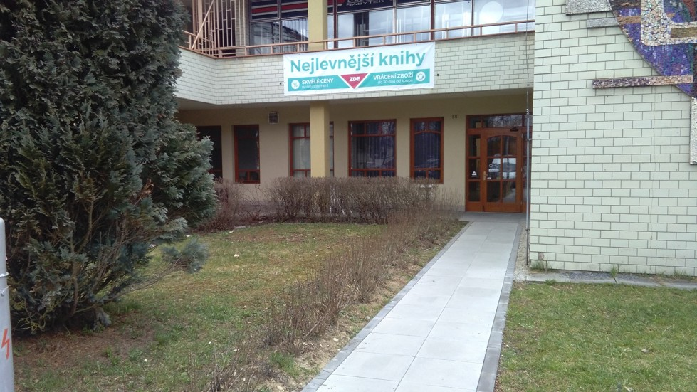 Vsetín - Sychrov 55 (Nejlevnější knihy)